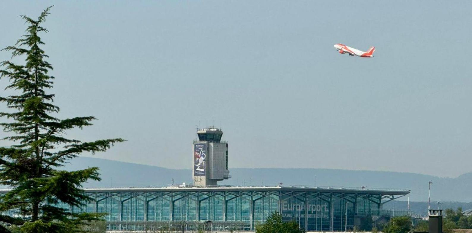 Homely Basel Airport Saint-Louis  Exteriör bild